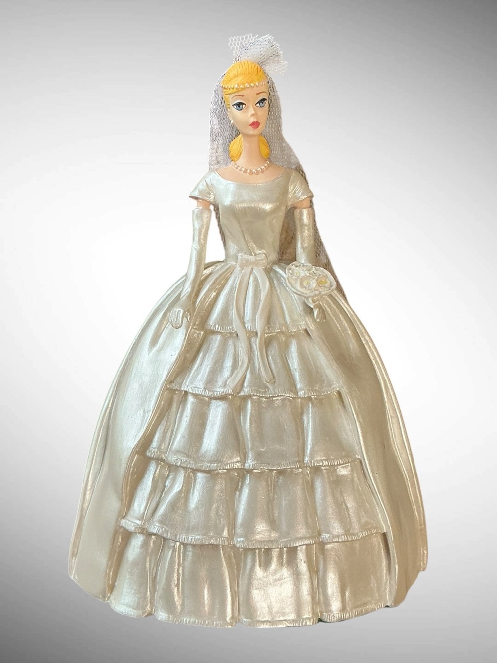 1993 Danbury Mint Barbie Bride’s Dream 1963 Figurine COA Original Box